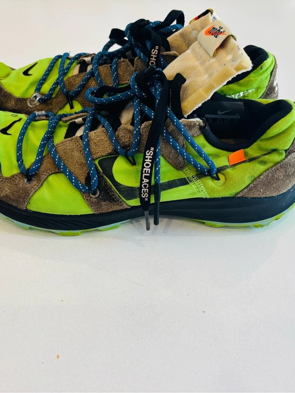Nike Air Zoom Terra Kiger 5 off White Electric Green Running Men’s Shoe size 13